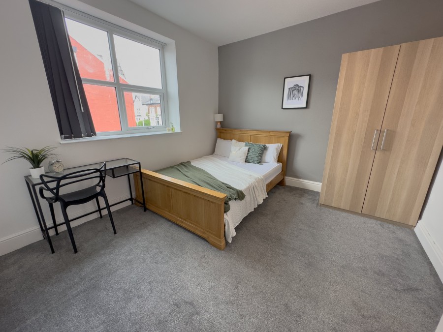 Images for Sheil Road