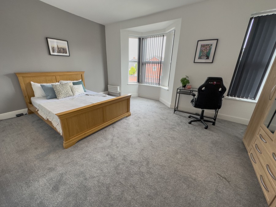 Images for Sheil Road