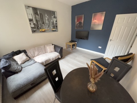 View Full Details for 6DN, L6 6DN