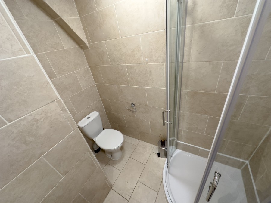 Images for 6DN, L6 6DN